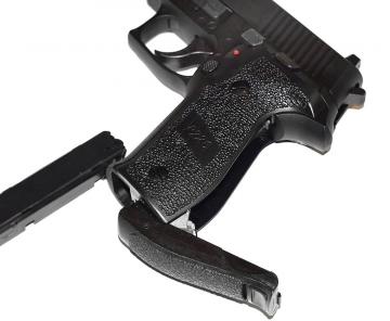 Пистолет пневматический Sig Sauer P226 4,5 мм