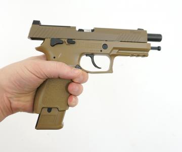 Пистолет пневматический Sig Sauer P320-M17 кал 4,5 мм